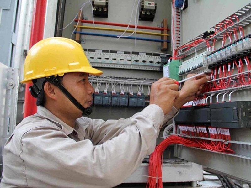 Có Nên Học Nghề Điện Công Nghiệp Không? Học Ở Đâu Tại Nghệ An? 1