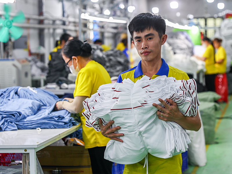 Top 8 Xưởng May Đồng Phục Tại Phường Bàn Cờ Theo Yêu Cầu 17