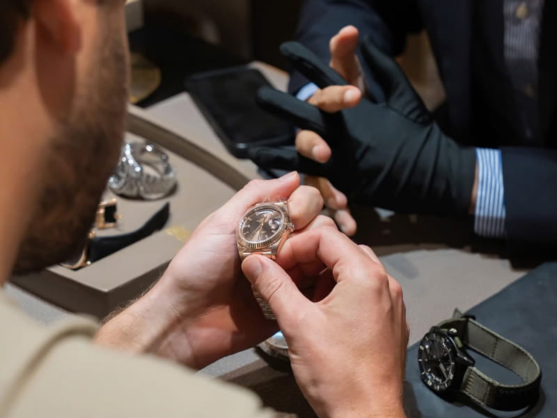 Đồng Hồ Tại Kronos Luxury Timepieces Có Cam Kết Chính Hãng Không? Góc Nhìn Từ Chuyên Gia 6