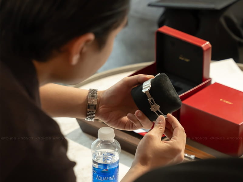 Đồng Hồ Tại Kronos Luxury Timepieces Có Cam Kết Chính Hãng Không? Góc Nhìn Từ Chuyên Gia 7