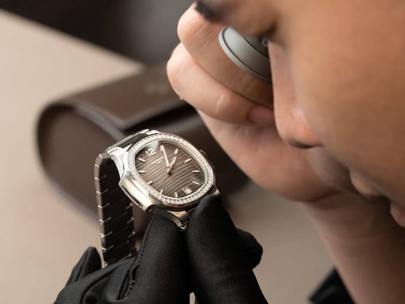 Đồng Hồ Tại Kronos Luxury Timepieces Có Cam Kết Chính Hãng Không? Góc Nhìn Từ Chuyên Gia 4