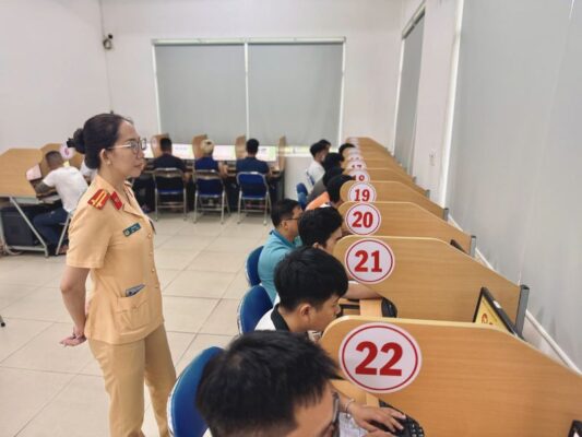 Trung Tâm Học Thi Bằng Lái Xe Máy A1, A (A2 Cũ) Ở Phường An Đông TP.HCM 14
