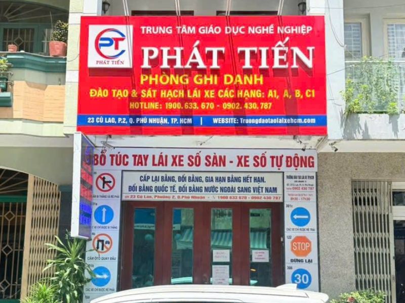 Trường Dạy Lái Xe Máy A1, A Uy Tín Tại Quận 4 11